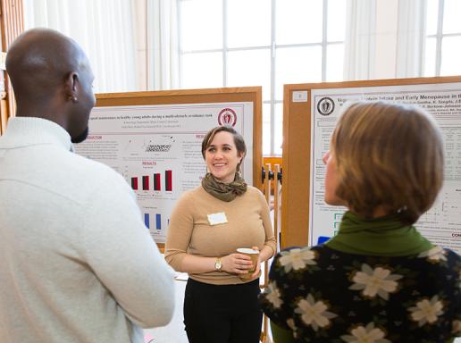 Epidemiology student presents research poster